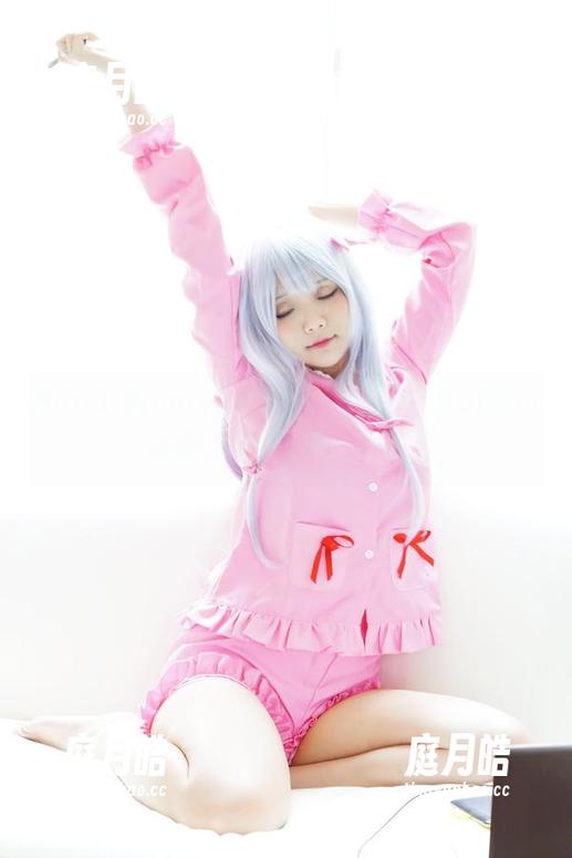 Hana Bunny的创意小红内衣，Kobeni美图浓缩，图包速来！